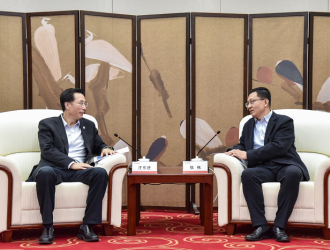 張偉會見中國海油汪東進一行